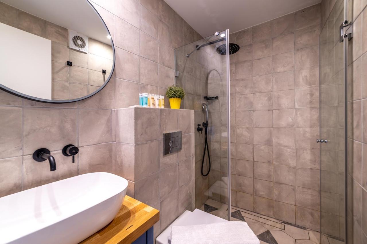 One Bedroom Apartment By Stay Eilat - Sheshet Hayamim Street Ngoại thất bức ảnh
